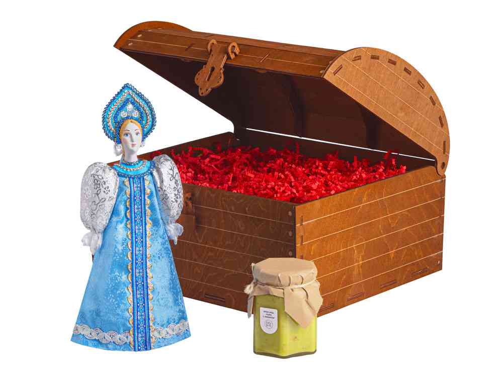 Подарочный набор: кукла фарфоровая, крем-мёд с лаймом и имбирем Подарочный набор: кукла фарфоровая, крем-мёд с лаймом и имбирем