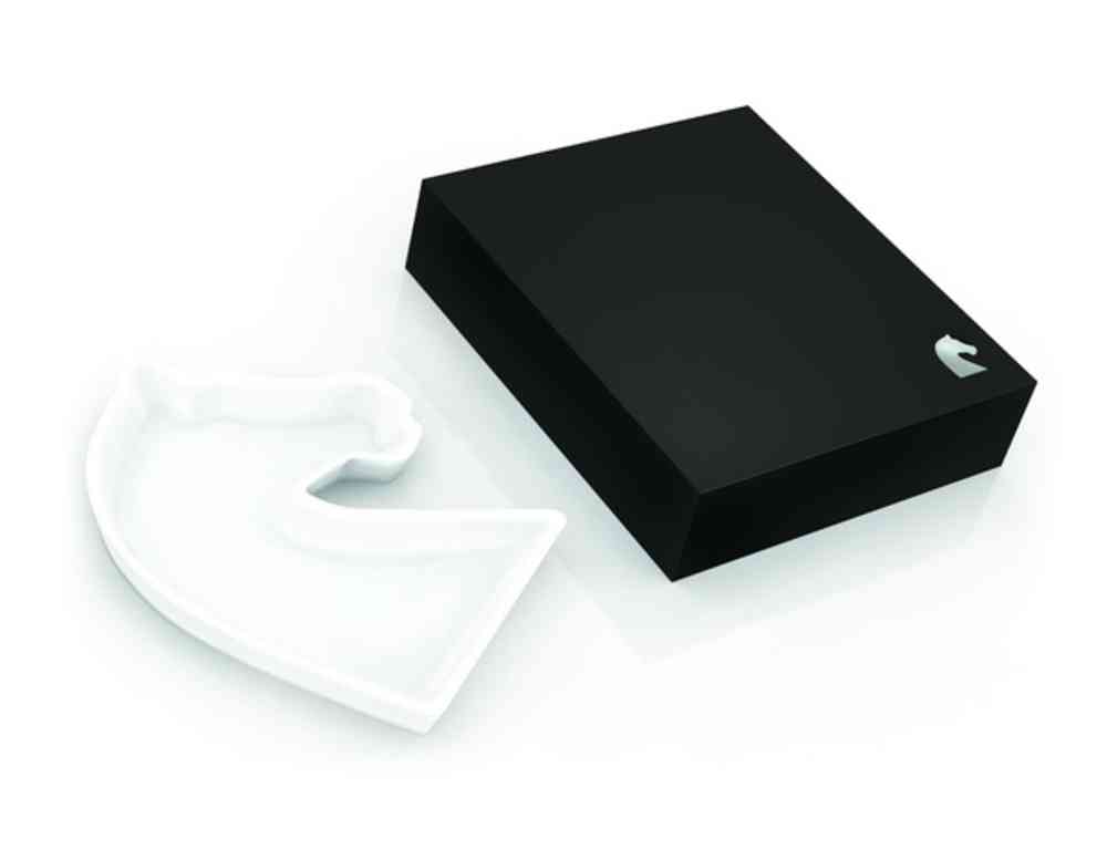 Тарелка из серии &laquo;Ход конем&raquo; - 2