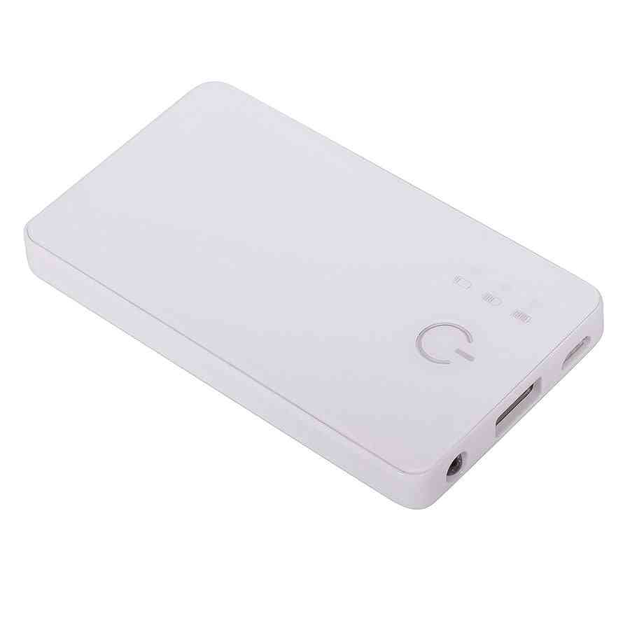 Универсальное зарядное устройство &quot;Plain&quot; (2800mAh) с фонариком