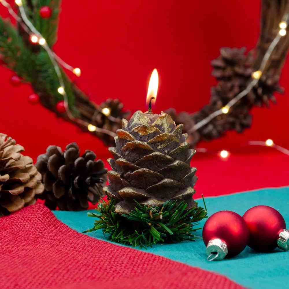 Свеча &laquo;Шишка&raquo; - 3