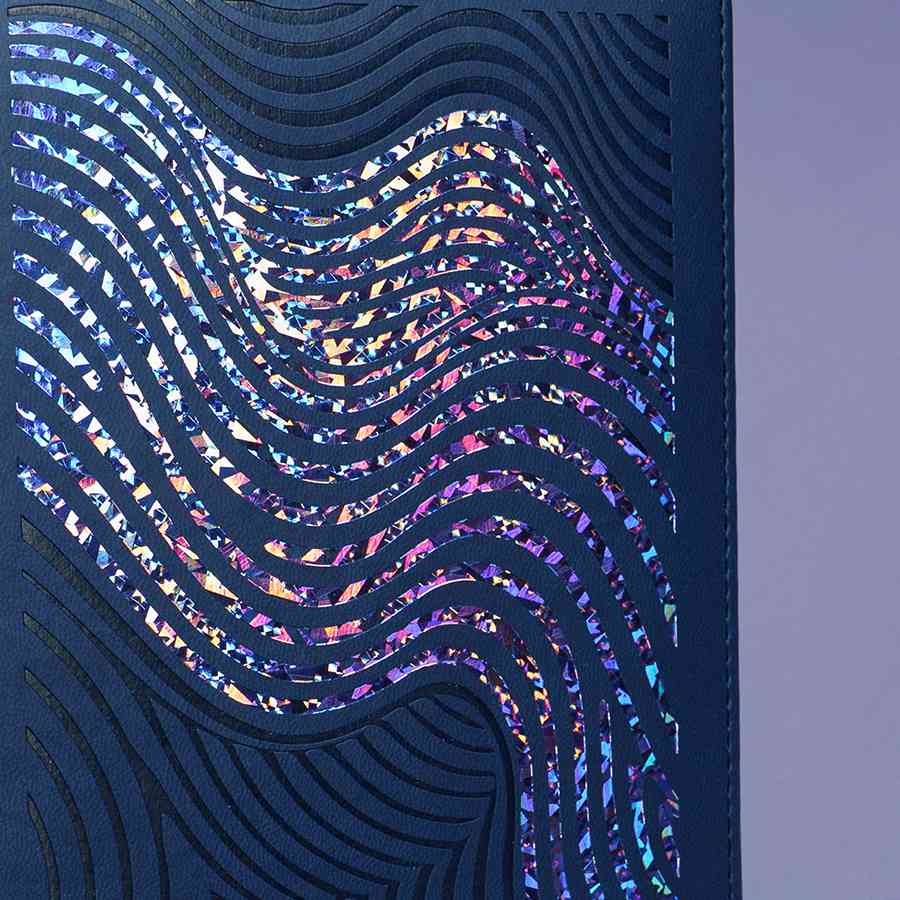 Ежедневник недатированный Bliss,  формат А5, в линейку - 7