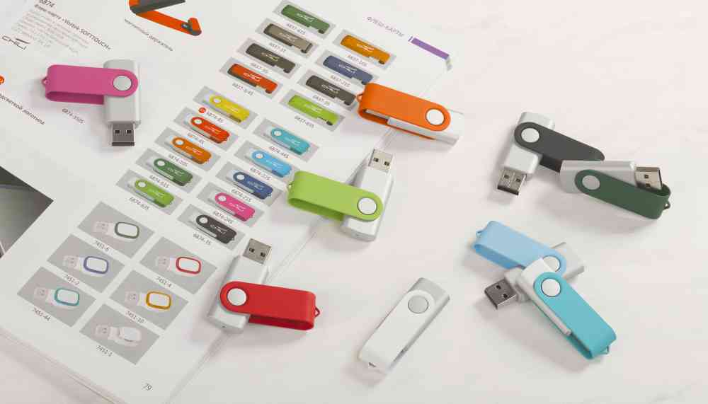 Флеш-карта "Vostok", объем памяти 16GB, покрытие soft touch# - 2