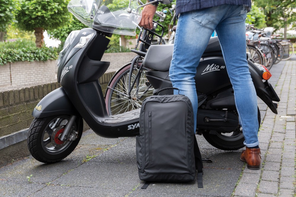 Рюкзак для ноутбука 15.6" Fashion Black (без содержания ПВХ) - 11