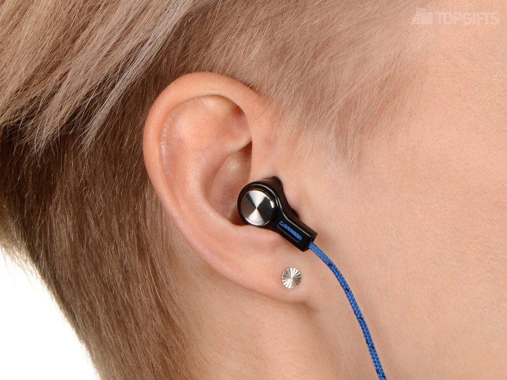 Набор In motion с наушниками и зарядным кабелем 3 в 1 - 6