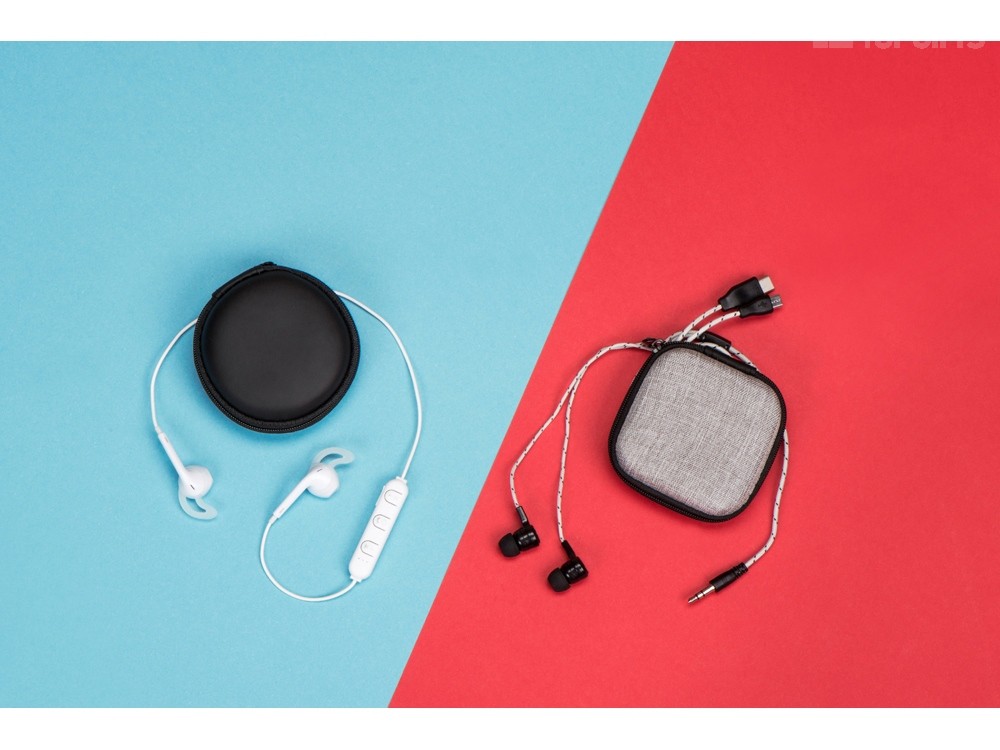 Набор In motion с наушниками и зарядным кабелем 3 в 1 - 9