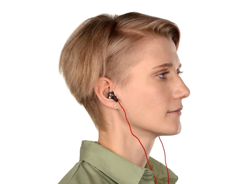 Набор In motion с наушниками и зарядным кабелем 3 в 1 - 5