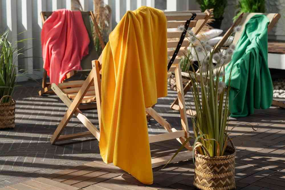 Флисовый плед Warm&Peace, желтый - 7