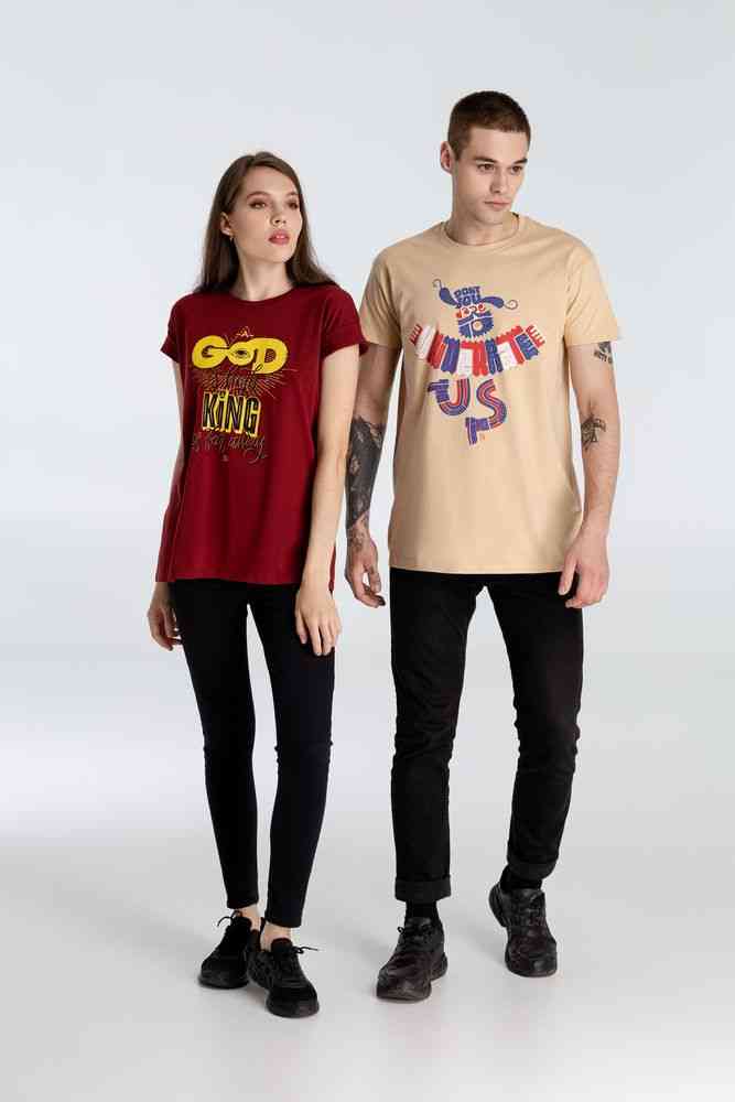 Футболка A God is High, гранатово-красная - 10