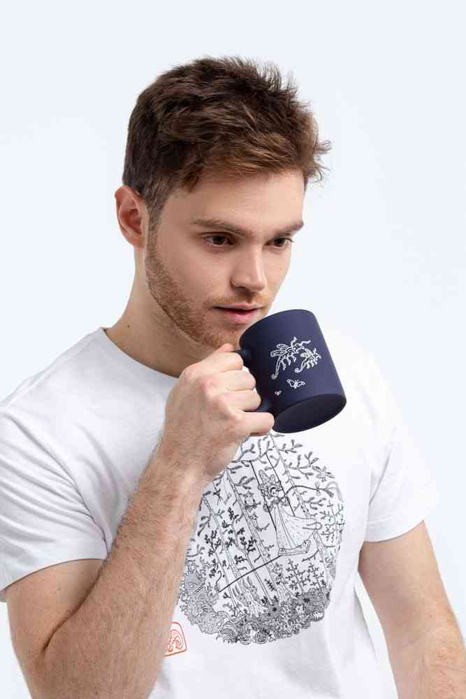 Кружка &laquo;Погоня&raquo;, темно-синяя - 4