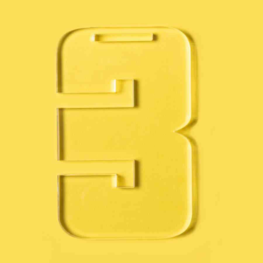 Медаль THIRD PLACE в подарочной упаковке, акрил - 3