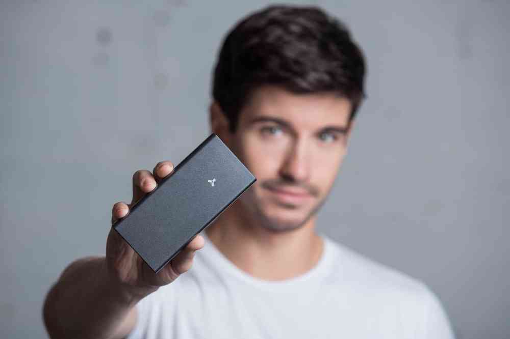 Внешний аккумулятор Accesstyle Battleship II (20000 mAh), серебристый - 2