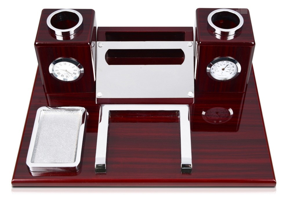 Настольный прибор Петронас - 3