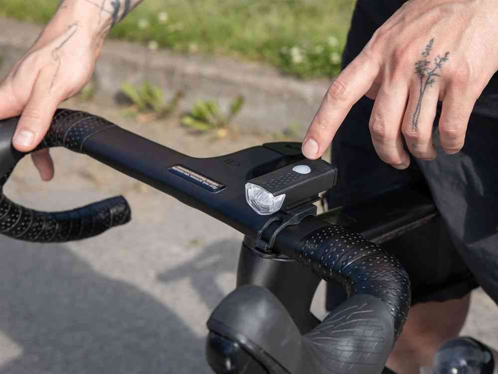 Аккумуляторный велосипедный фонарь Markus - 7