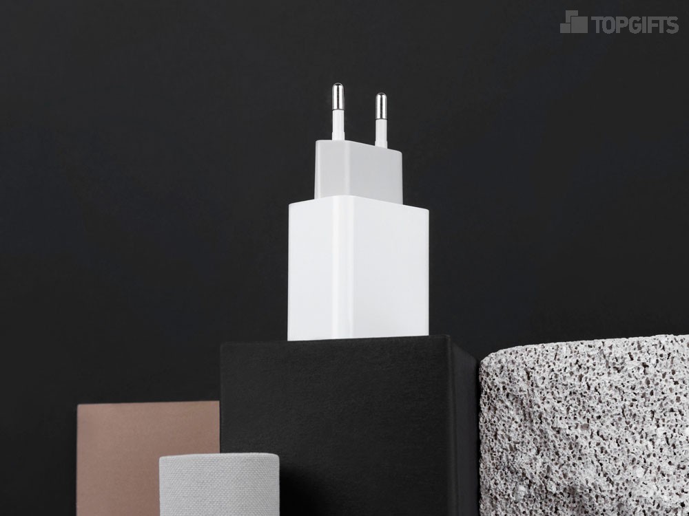 Сетевое зарядное устройство NEO ZQ3 PD, 20 Вт - 6