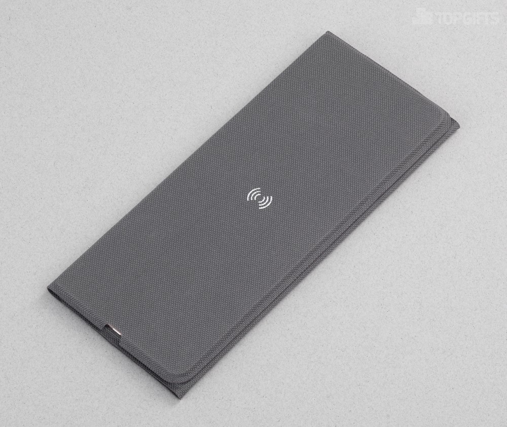 Коврик-трансформер "Cool Gray" с беспроводным зарядным устройством, переработанный пластик (RPET) - 3