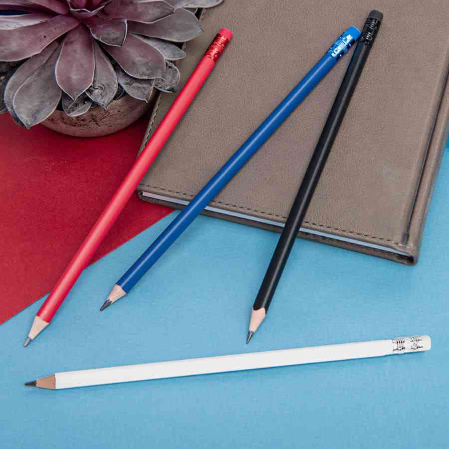 Карандаш чернографитный трехгранный TRINITY - 7