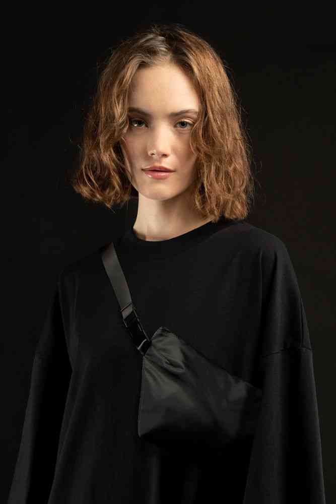 Поясная сумка W1, черная