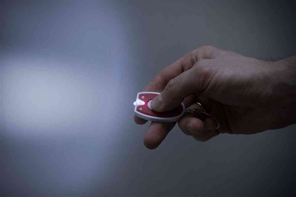 Брелок-фонарик Vivid, ver.2, красный с белым - 5