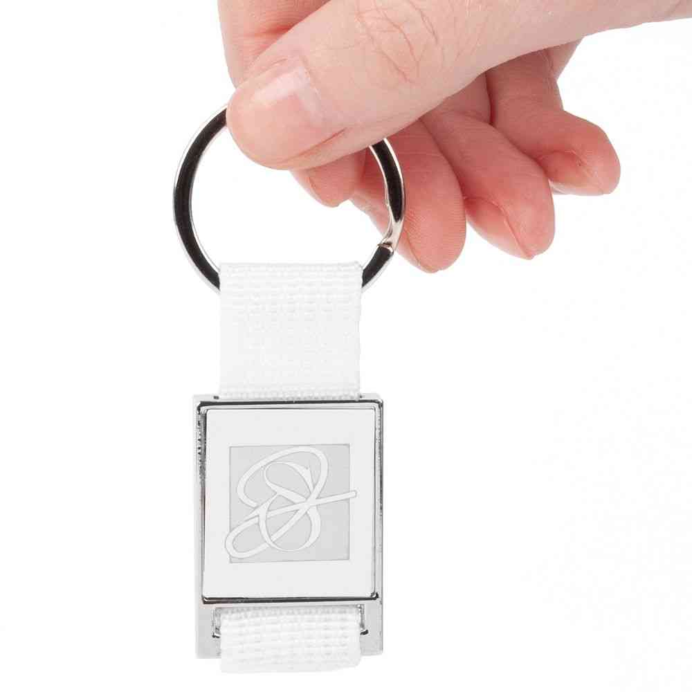 Брелок Stropp с тканевой вставкой, белый - 5