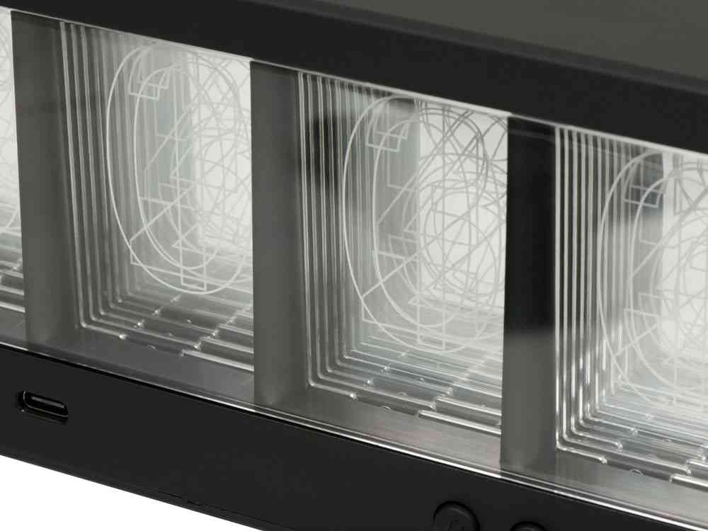 Часы с LED-подсветкой и беспроводной зарядкой Cyber, 10 Вт - 8