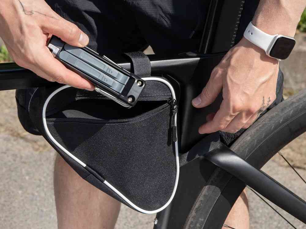 Велосумка на раму BikeLine Mini, черная с белым - 7