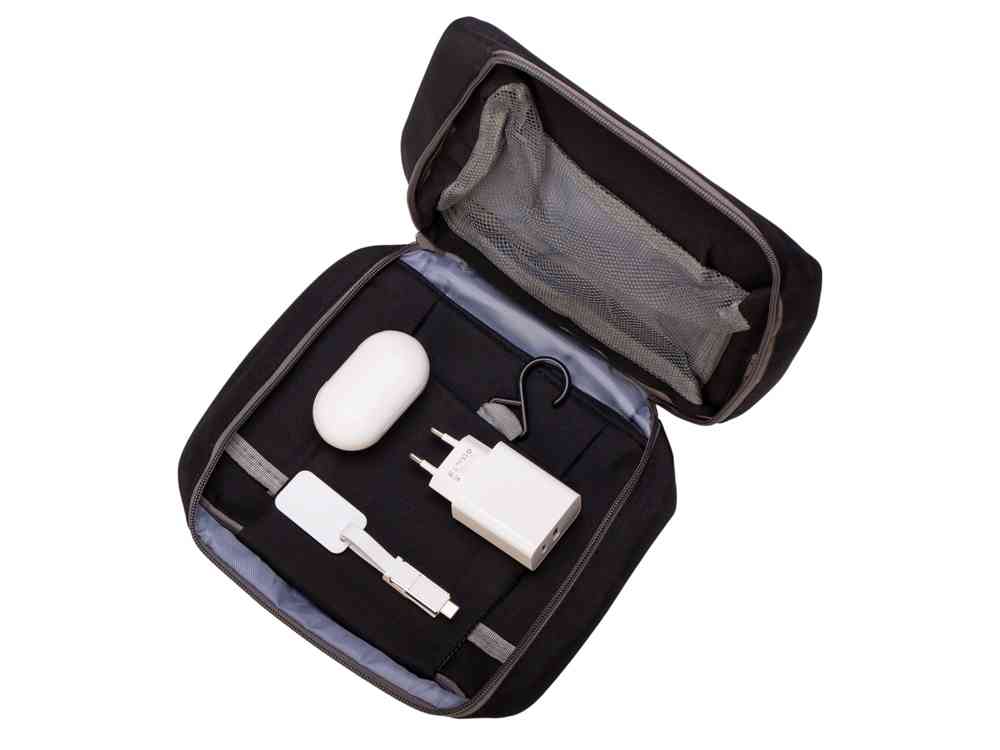 Набор для путешествий с наушниками, адаптером и универсальным кабелем Take me - 2
