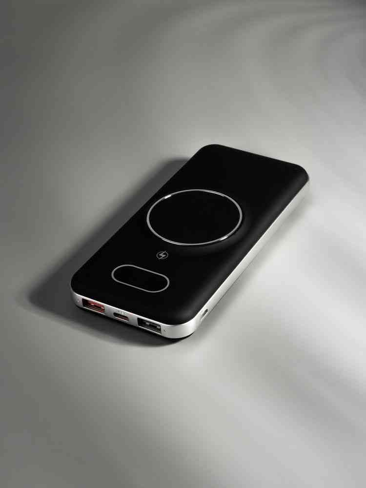 Внешний аккумулятор Omni Pro 10000 мАч, черный - 11