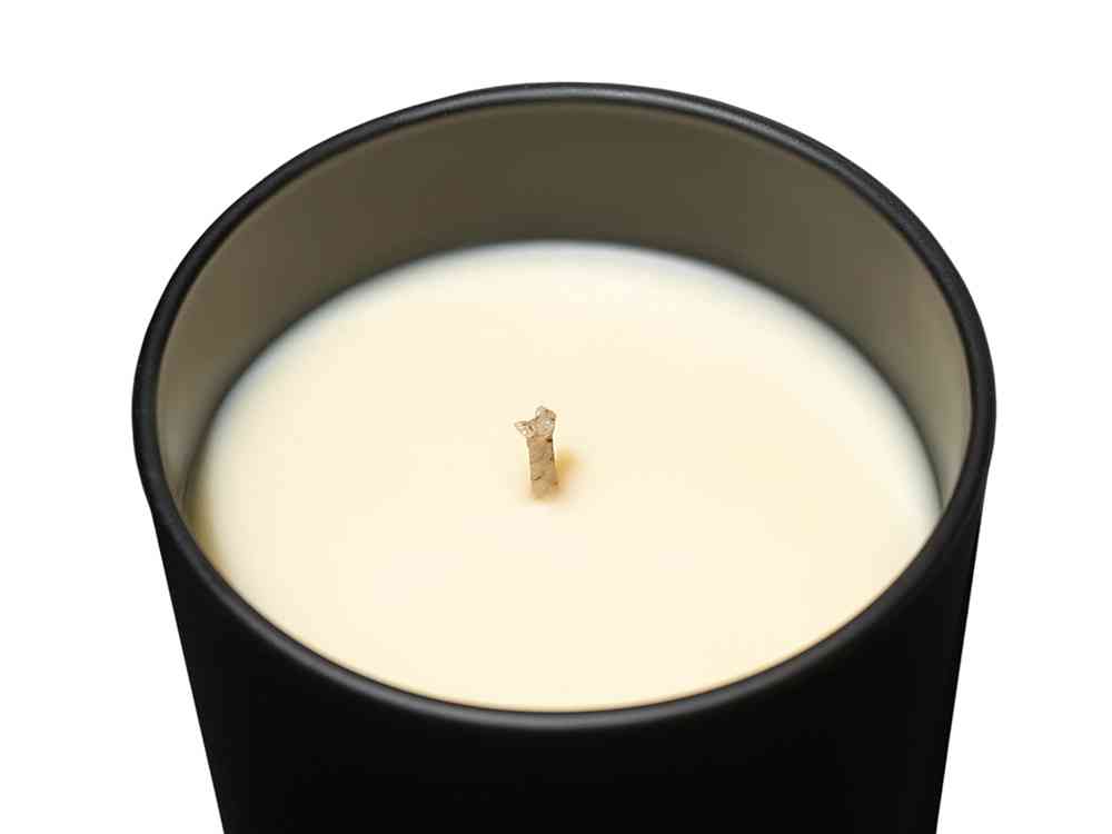 Ароматическая свеча в черном стакане Mystery, коллекция Exclusive, 250 мл - 3